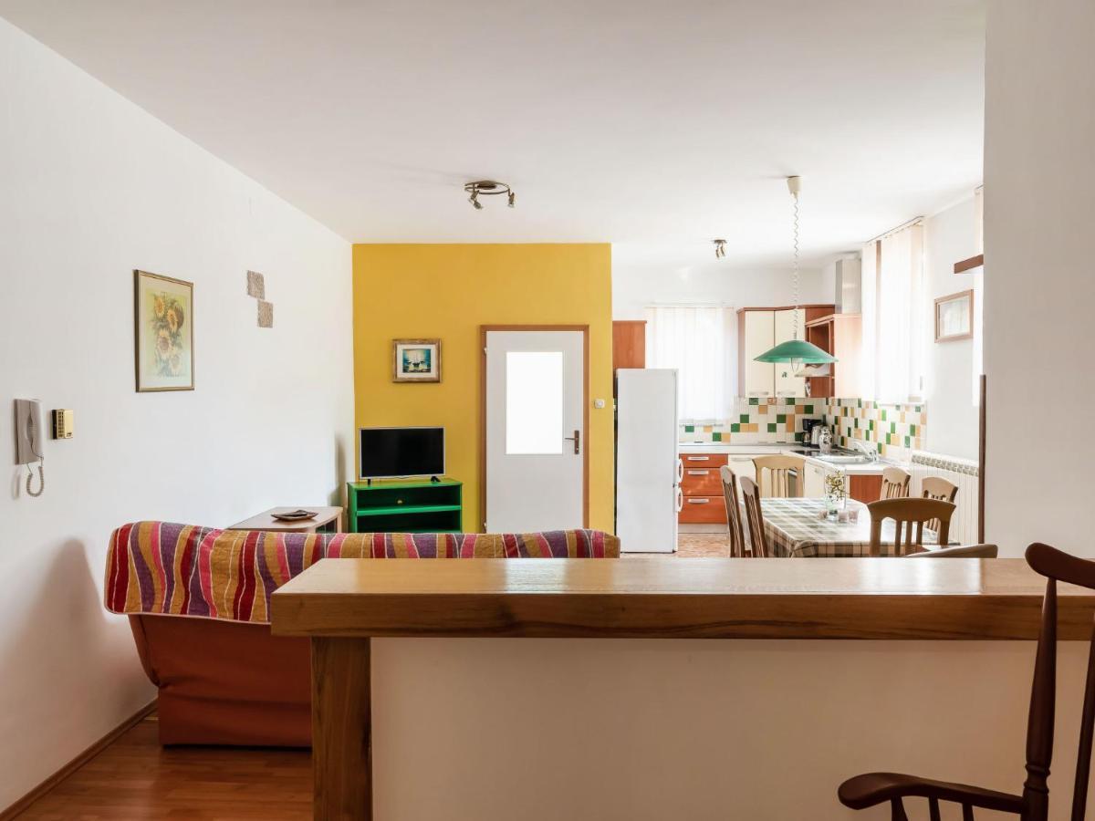 Apartment Kate-1 By Interhome Rukavac  Εξωτερικό φωτογραφία
